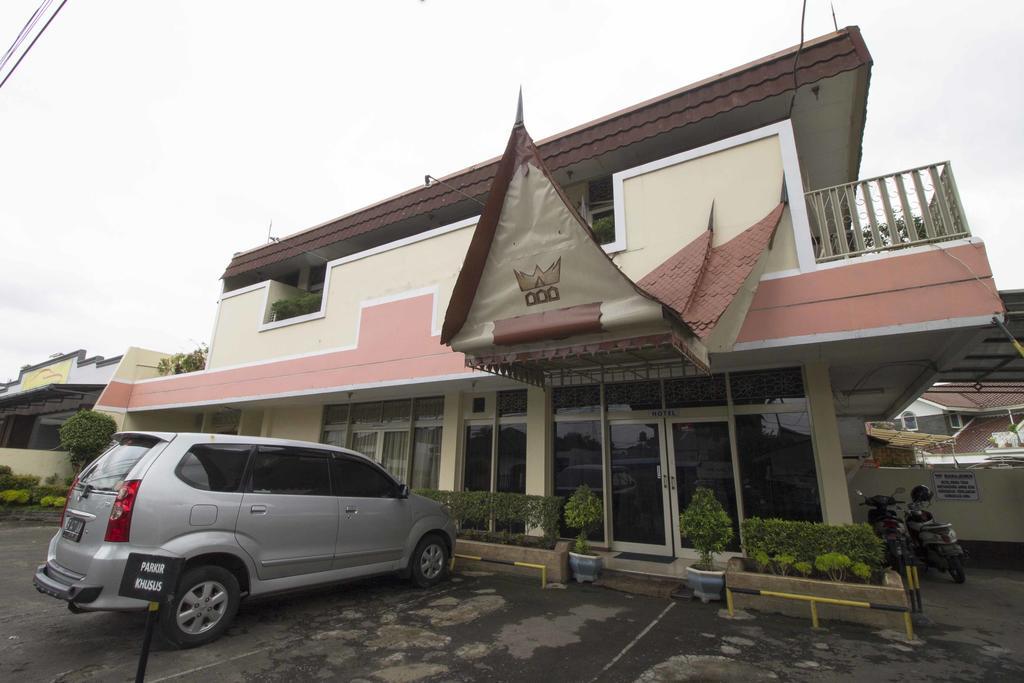 Reddoorz @ Klender Hotel Jakarta Buitenkant foto